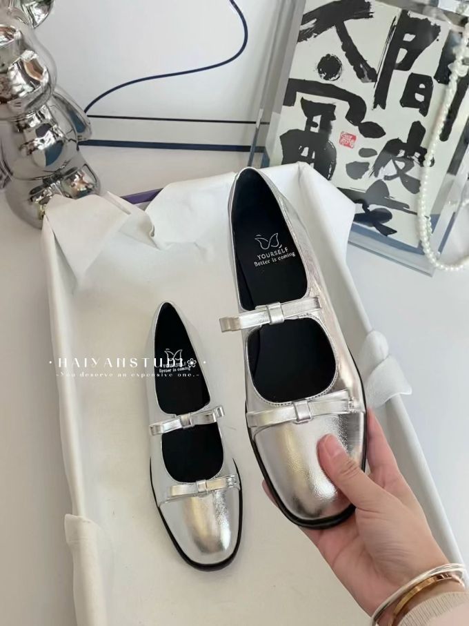 圆头 浅口鞋 皮革