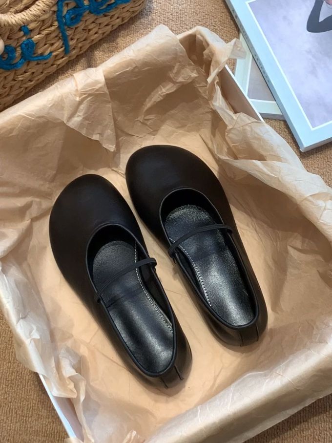 圆头 中口鞋 皮革 