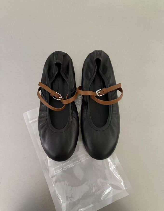 圆头 袢扣 中口鞋 皮革 