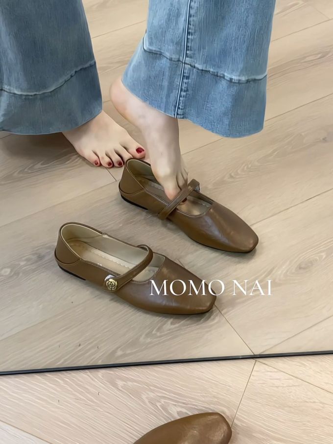 圆头 松紧带 中口鞋 皮革