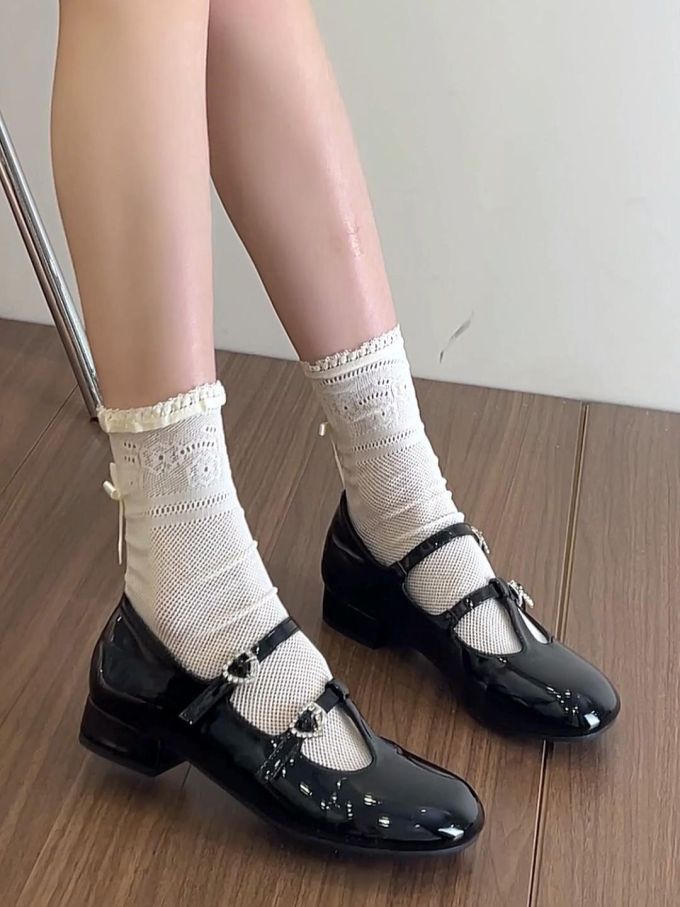 圆头 袢扣 中口鞋 皮革