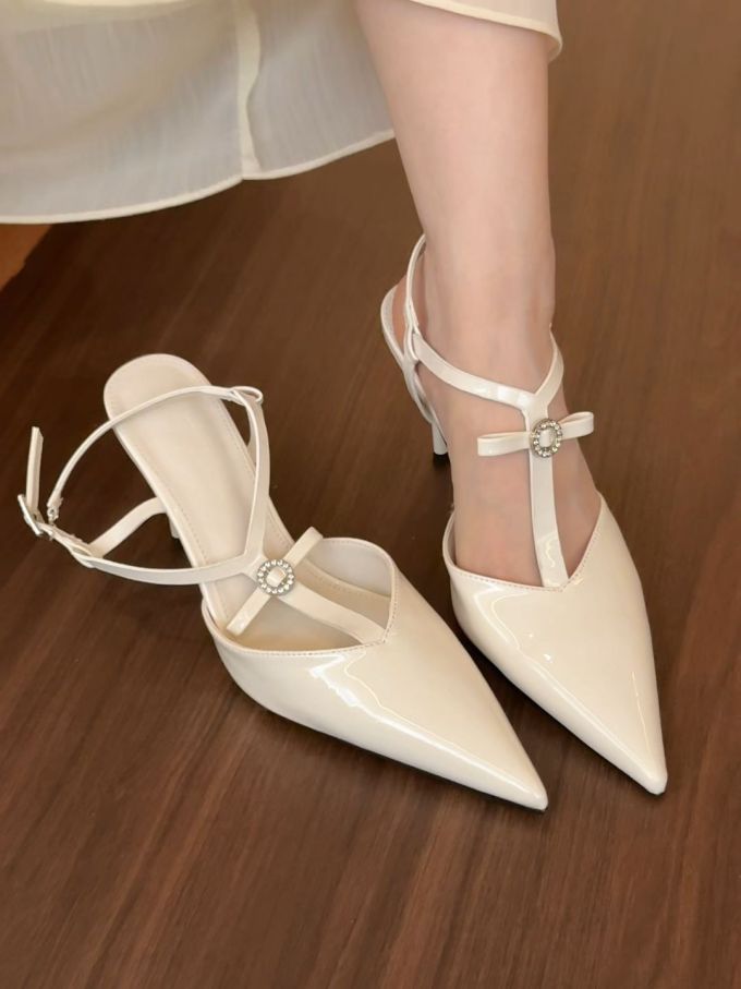 尖头 袢扣 浅口鞋 皮革 