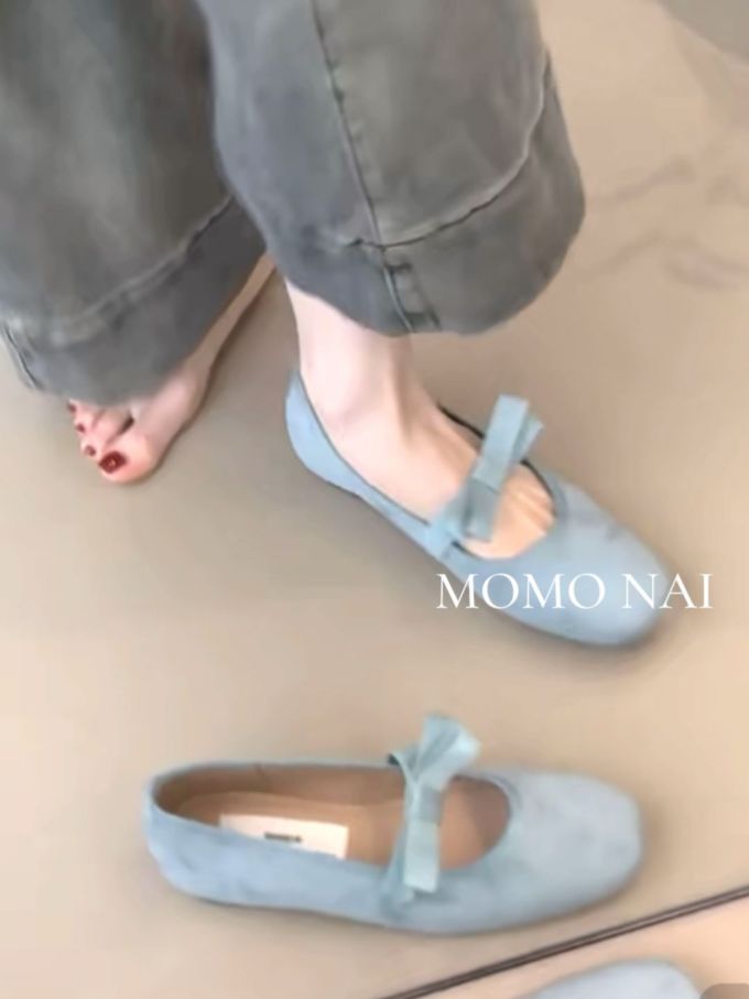 平底 圆头 浅口鞋 皮革 