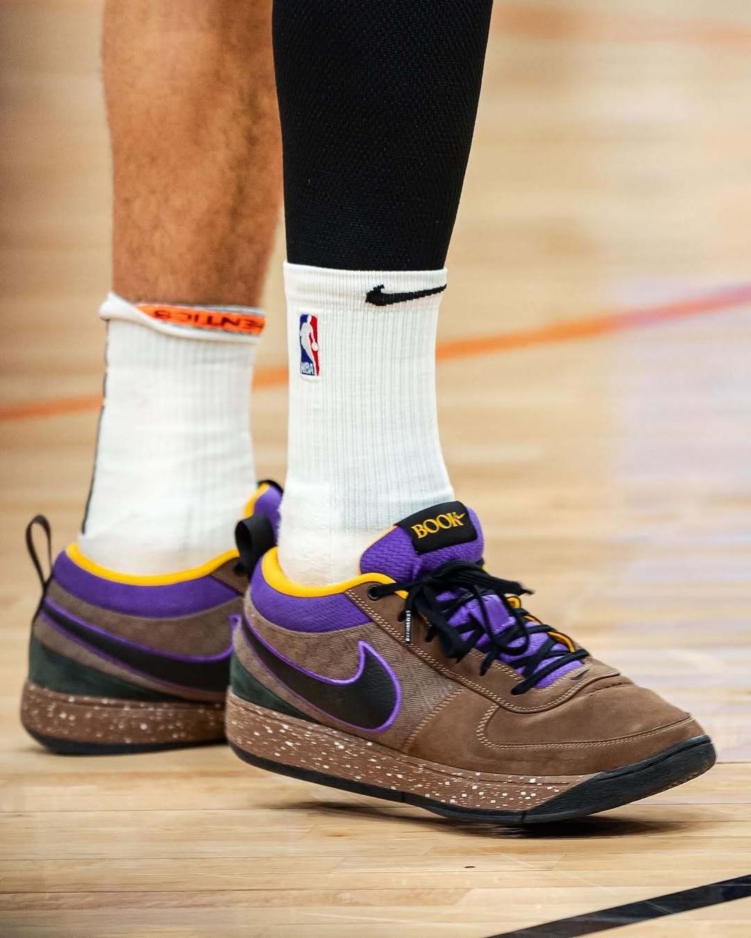 低帮 系带 皮革  - VALI鞋履AI设计主图