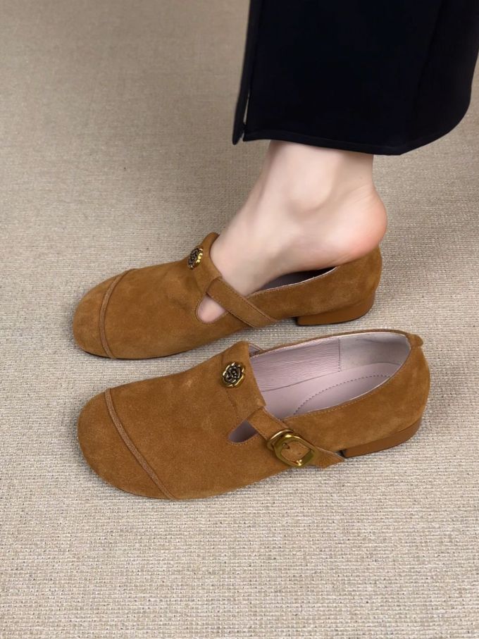 圆头 低帮 中口鞋 皮革 