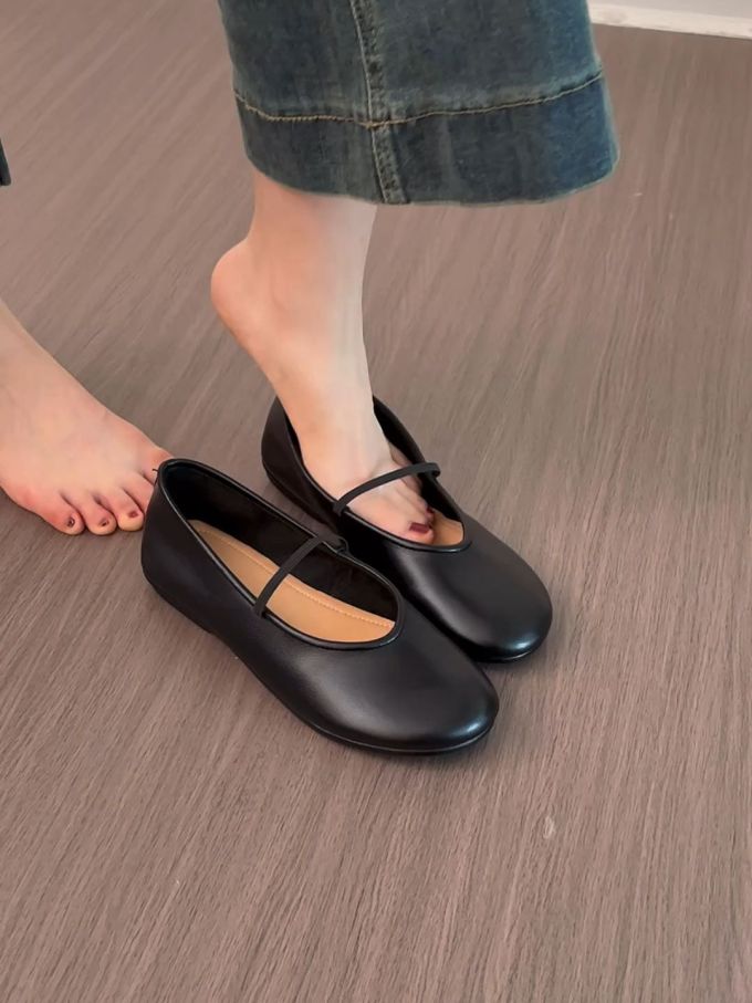 圆头 中口鞋 皮革