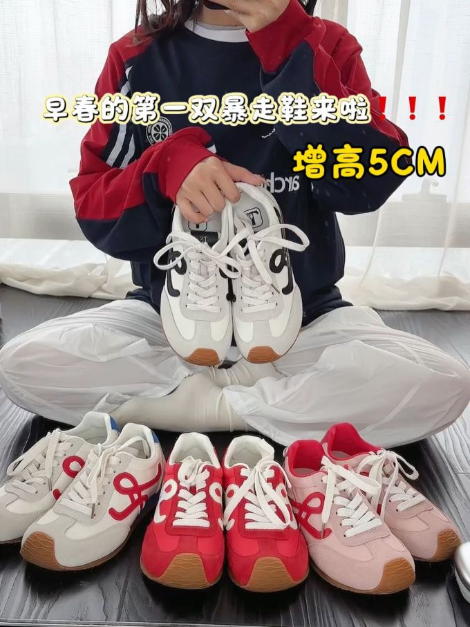 针织面料 圆形领 中长袖 局部印染 印花 夜蓝色