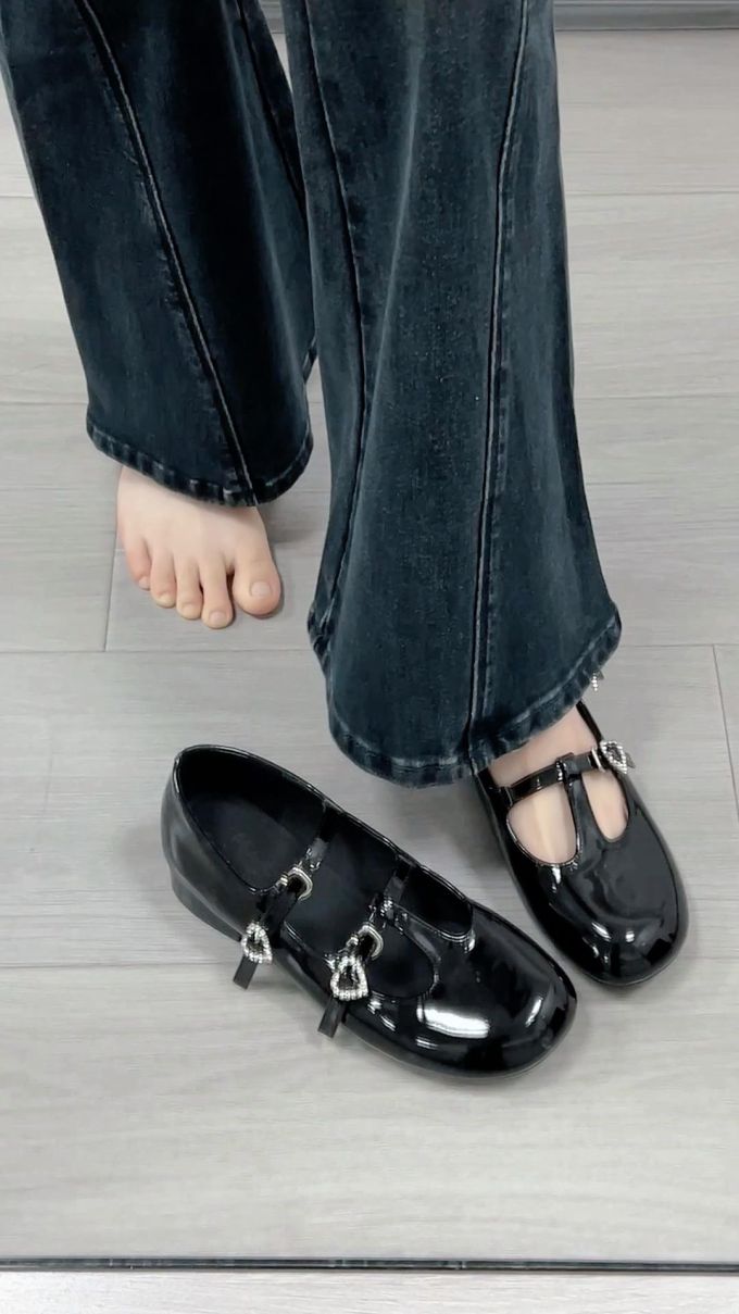圆头 袢扣 中口鞋 皮革 