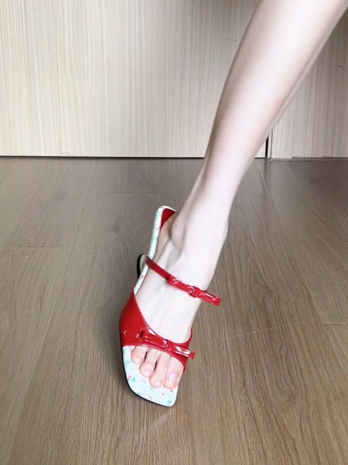 无帮 皮革