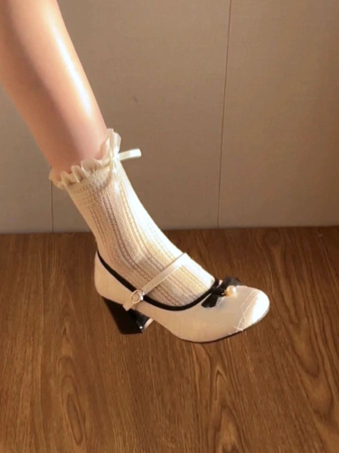 方头 袢扣 中口鞋 皮革