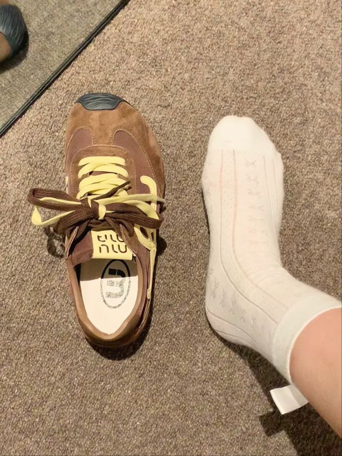 系带 皮革 