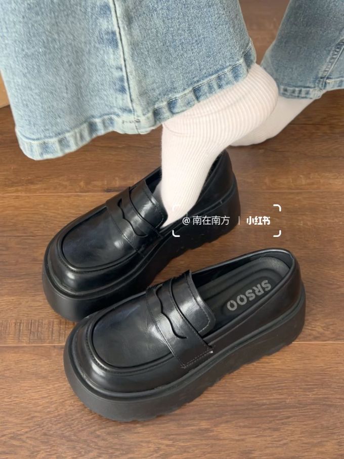 圆头 低帮 一脚蹬 深口鞋 皮革 