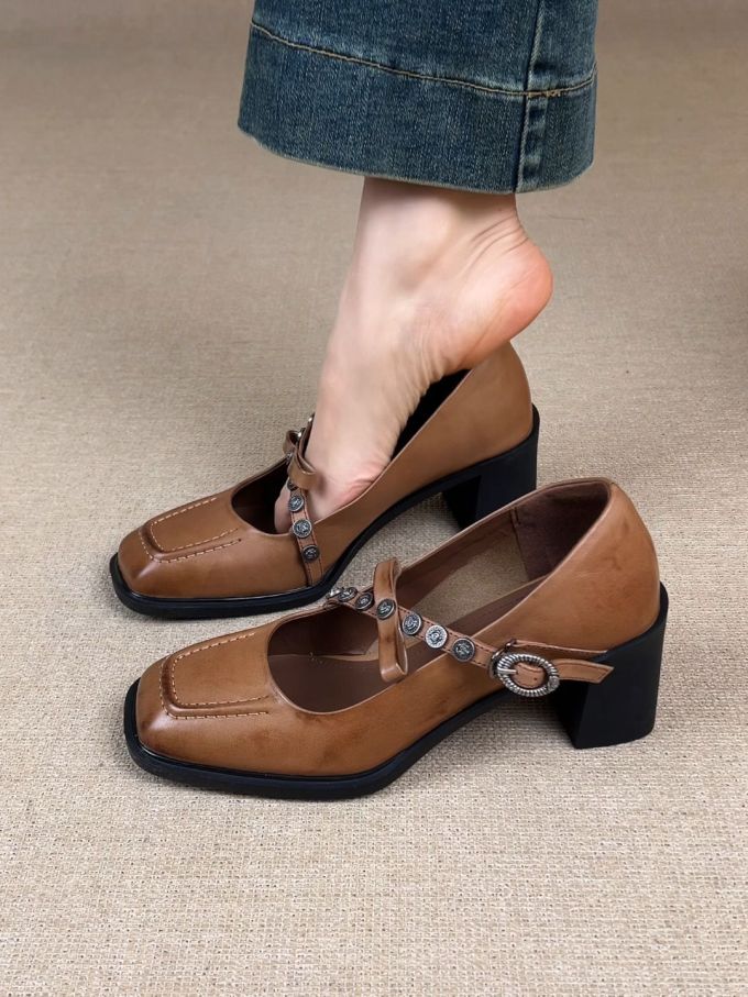 方头 袢扣 中口鞋 皮革 