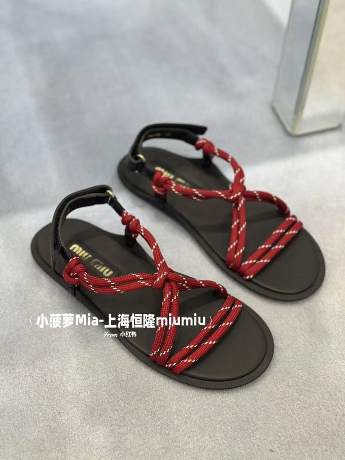 无帮 袢扣 皮革