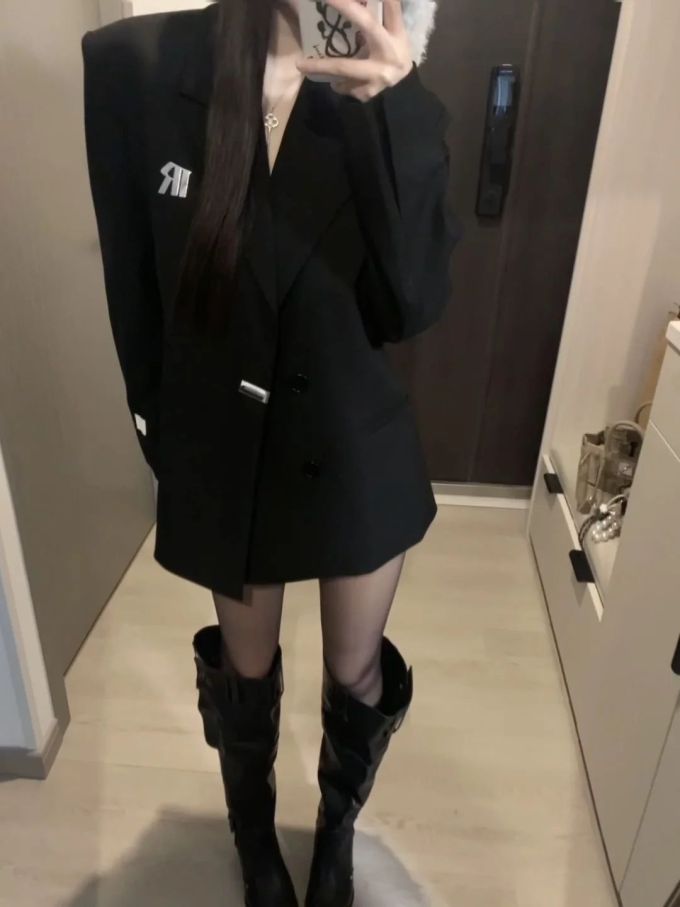 正装面料 H型 翻驳领 中长袖 基础袖 踢踏舞鞋色 基础扣饰 都市休闲 都市 