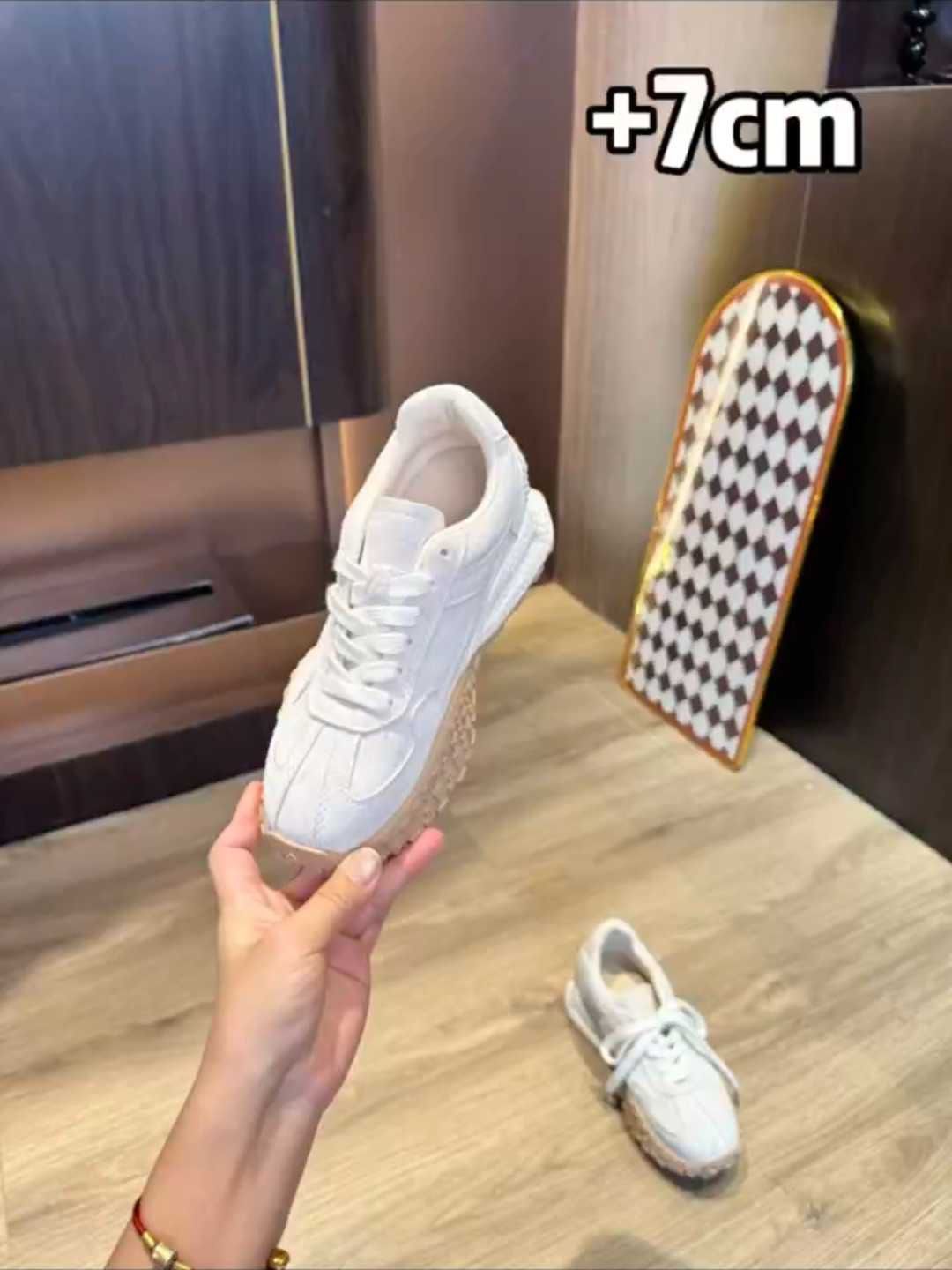 低帮 系带 皮革  - VALI鞋履AI设计主图