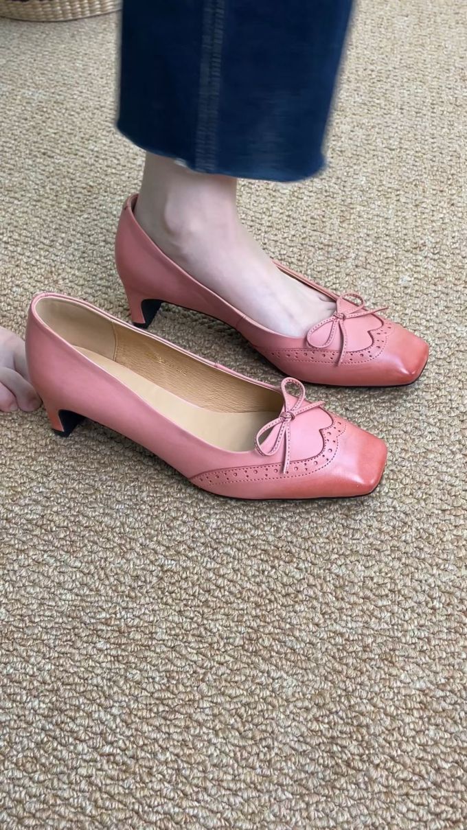 方头 低帮 一脚蹬 中口鞋 皮革 