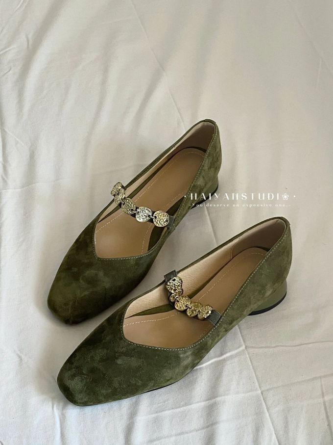 尖头 浅口鞋 皮革 