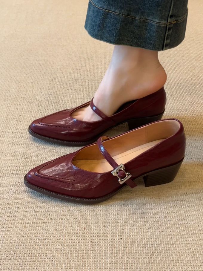 方头 袢扣 中口鞋 皮革