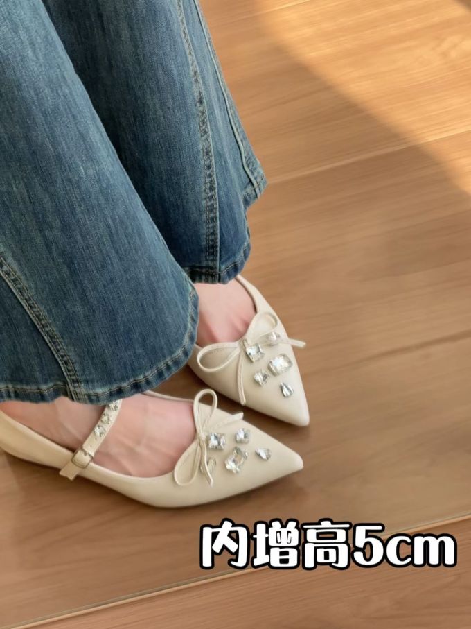 尖头 浅口鞋 皮革 