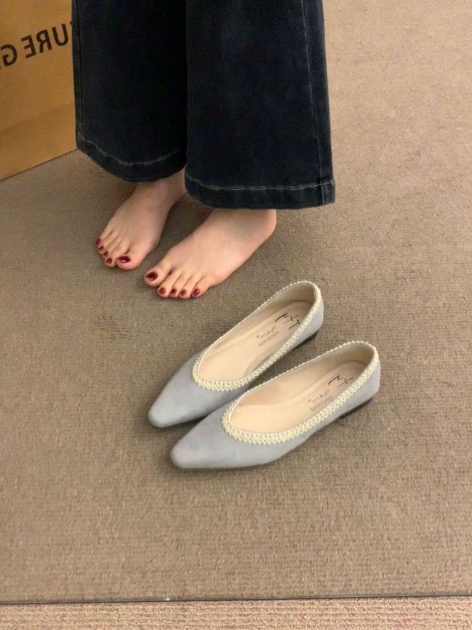尖头 低帮 一脚蹬 浅口鞋 皮革
