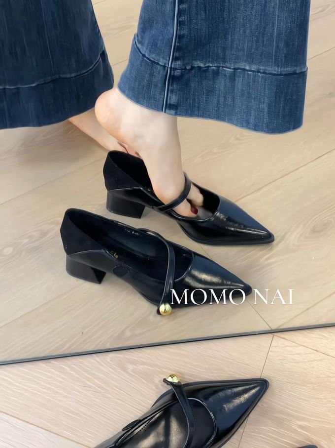 中口鞋 皮革