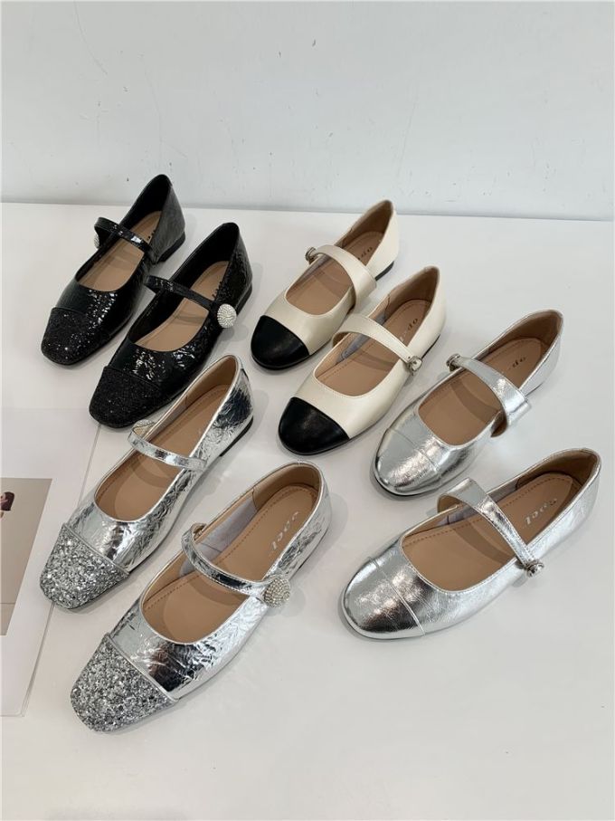 方头 袢扣 中口鞋