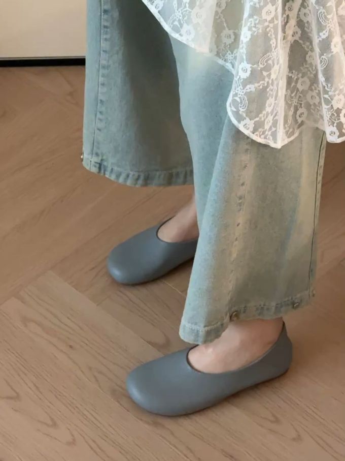圆头 低帮 中口鞋 皮革