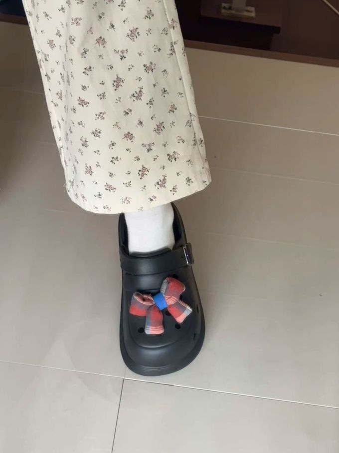 无帮 袢扣 塑料 