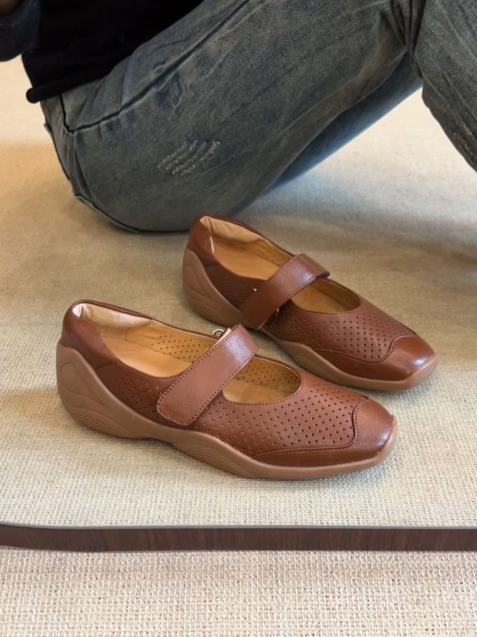 圆头 中口鞋 皮革