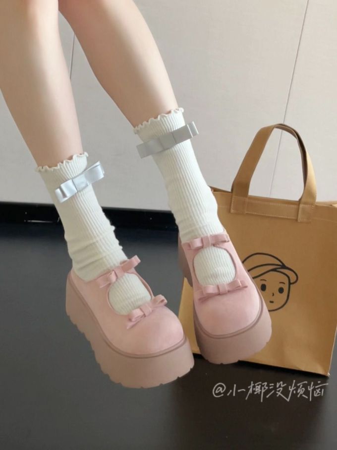 厚底 圆头 魔术贴 中口鞋 皮革