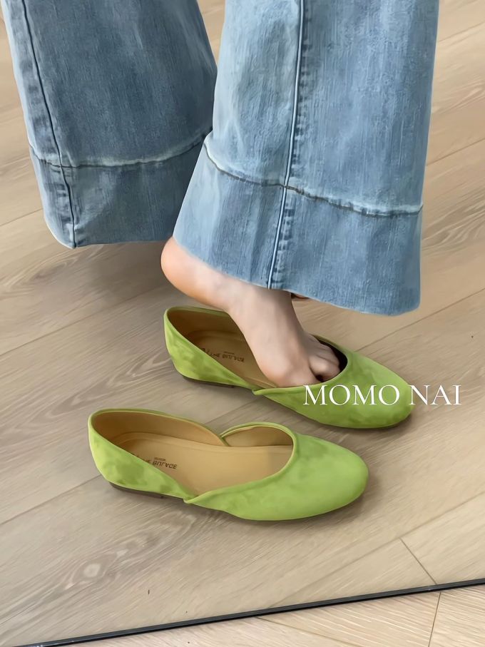 低帮 中口鞋 皮革