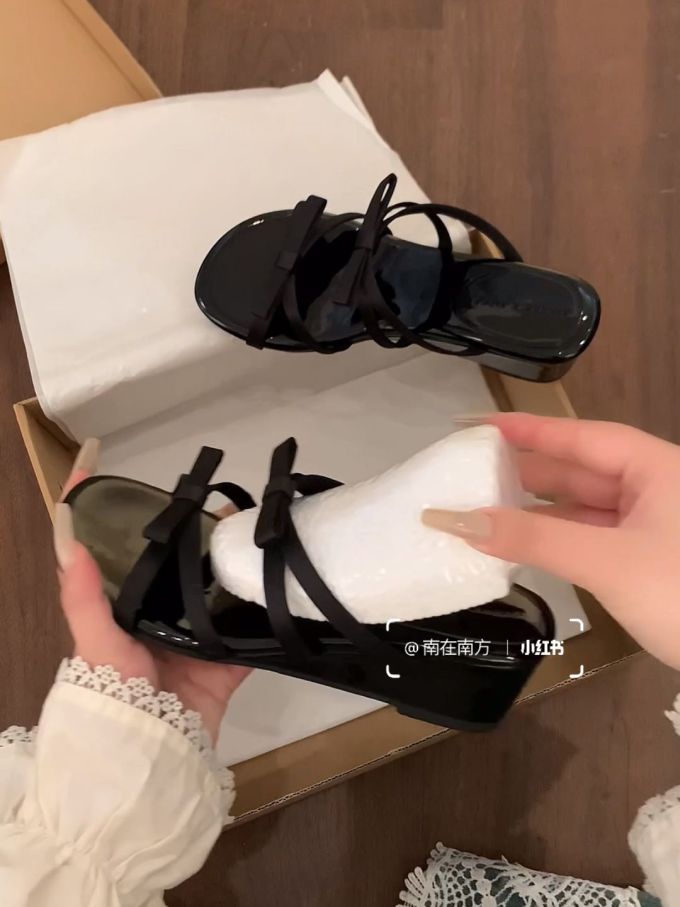 无帮 皮革