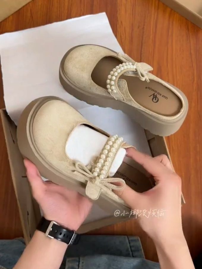 圆头 中口鞋 皮革