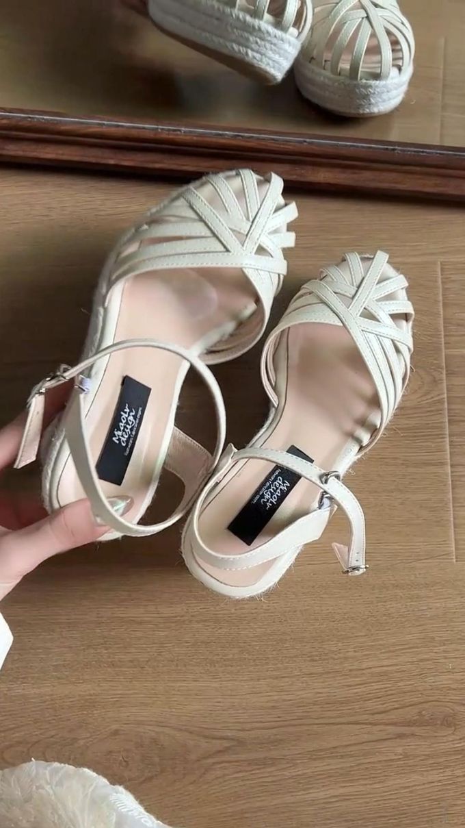 无帮 袢扣 皮革