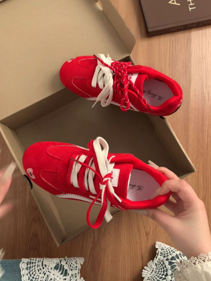 系带 皮革