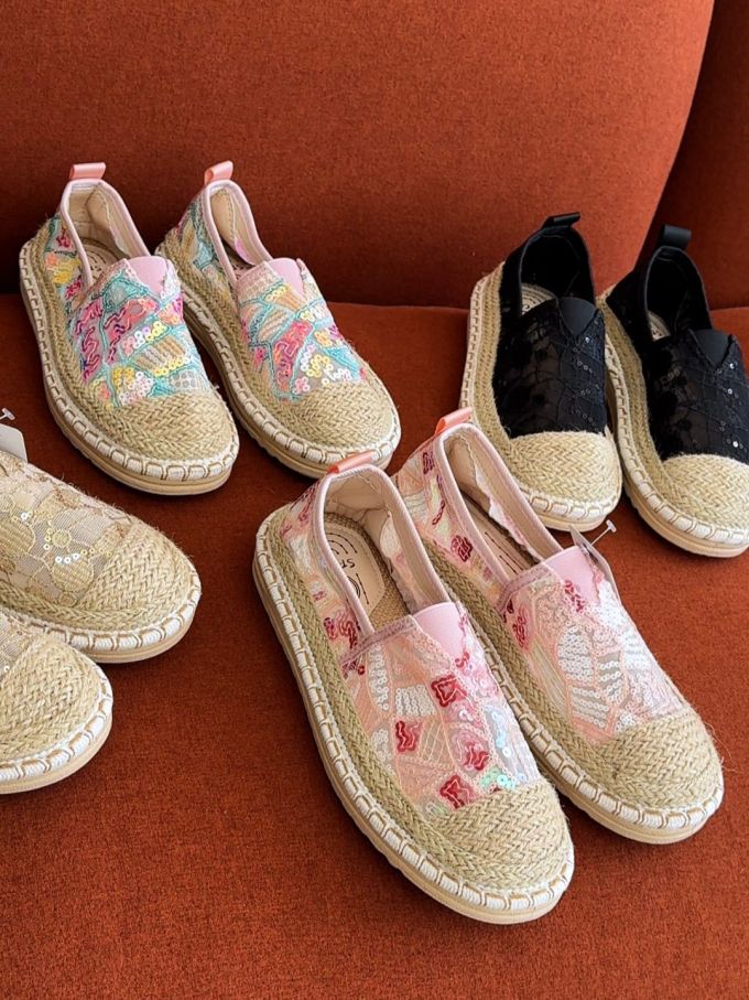 低帮 一脚蹬 中口鞋 蕾丝