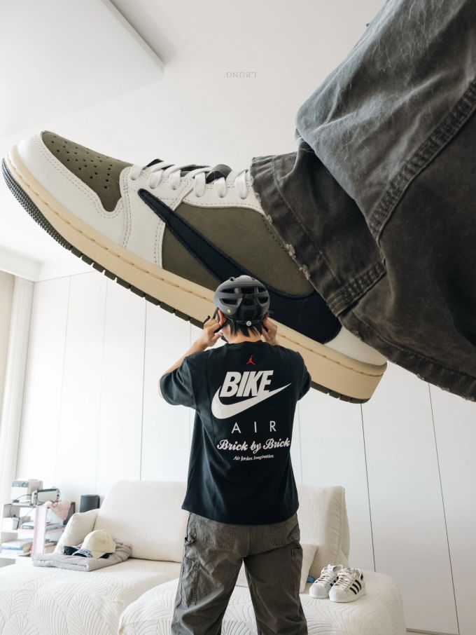 系带 皮革