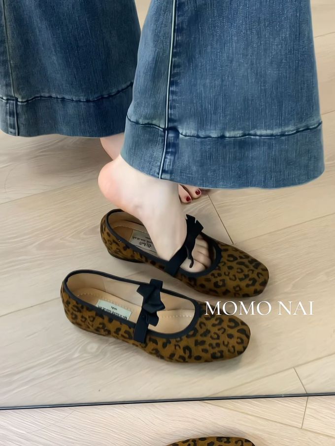 圆头 低帮 中口鞋 皮革
