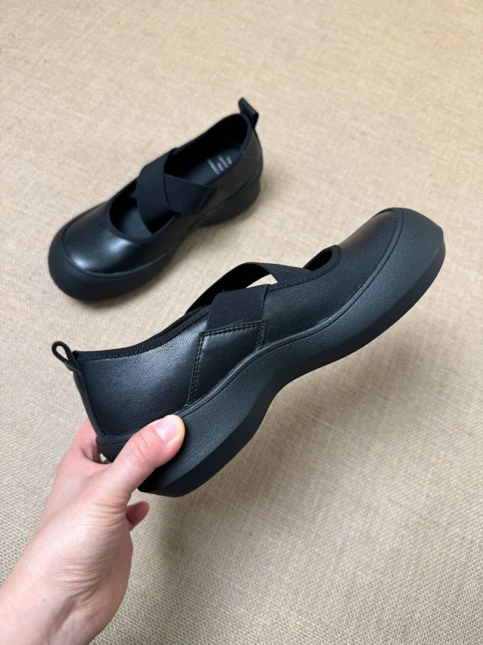圆头 低帮 松紧带 皮革 