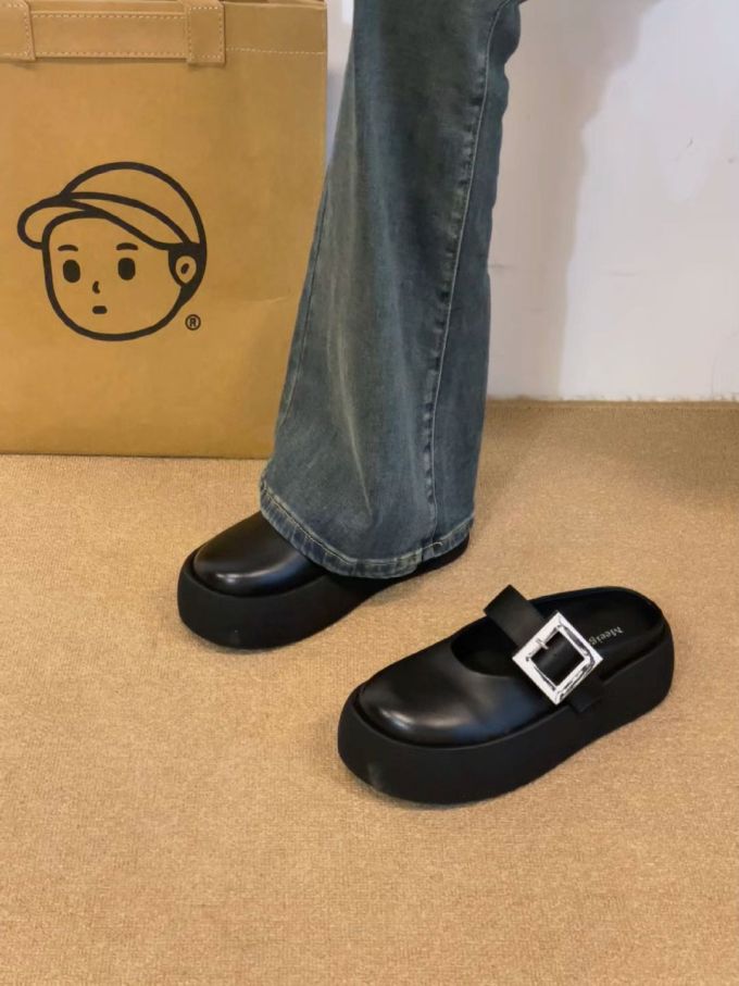 圆头 无帮 袢扣 皮革