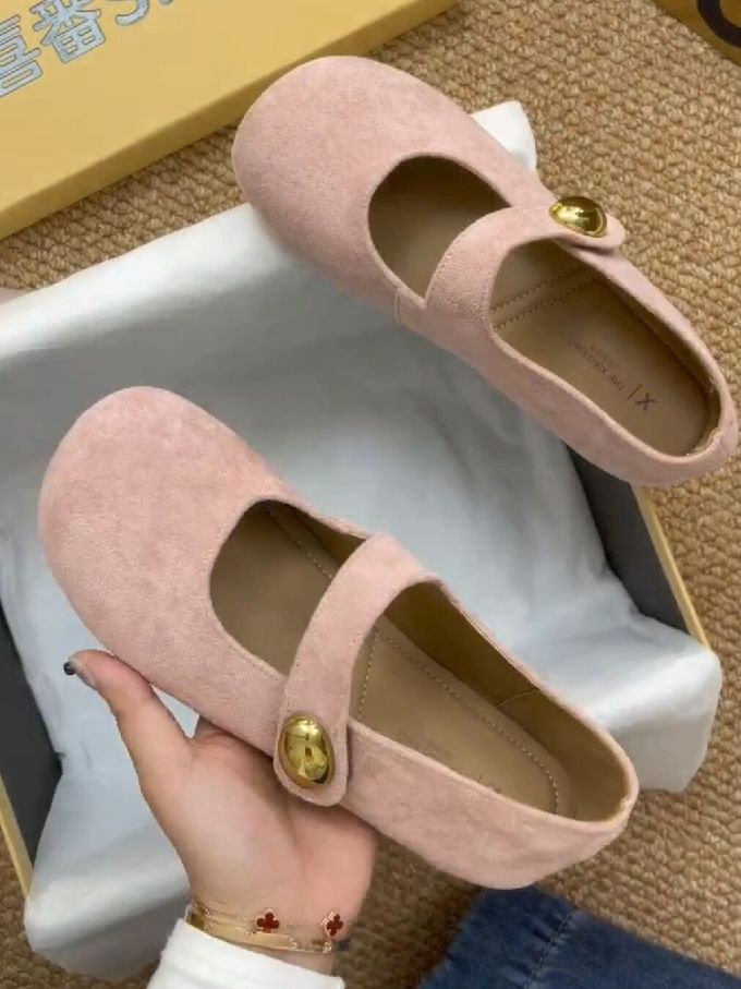 圆头 袢扣 中口鞋 皮革