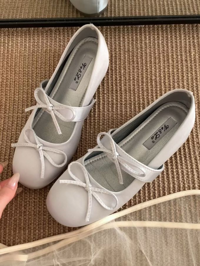 圆头 中口鞋 皮革 