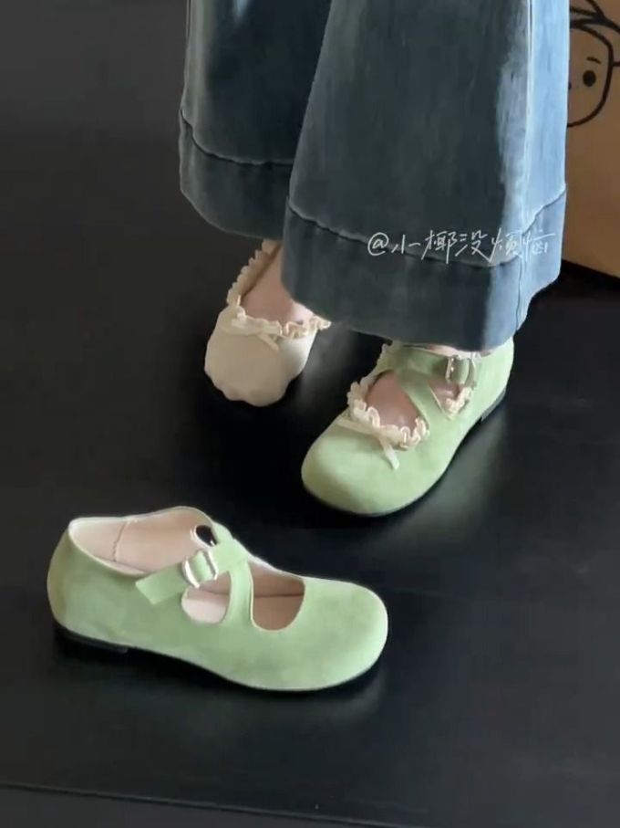 平底 袢扣 中口鞋 皮革 魔术贴 