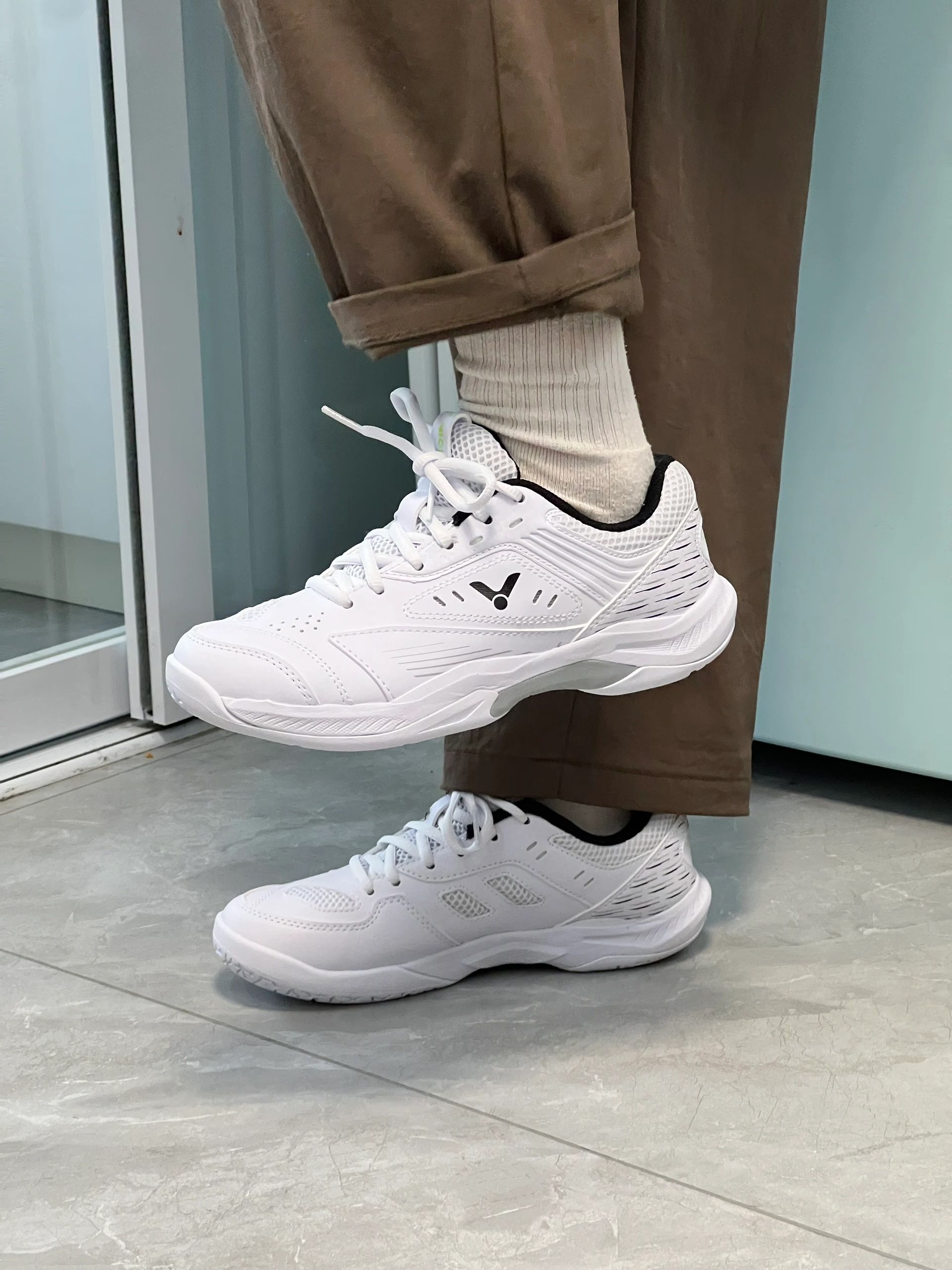 低帮 系带  - VALI鞋履AI设计主图