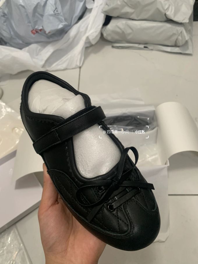 异形头-分趾 低帮 魔术贴 中口鞋 皮革