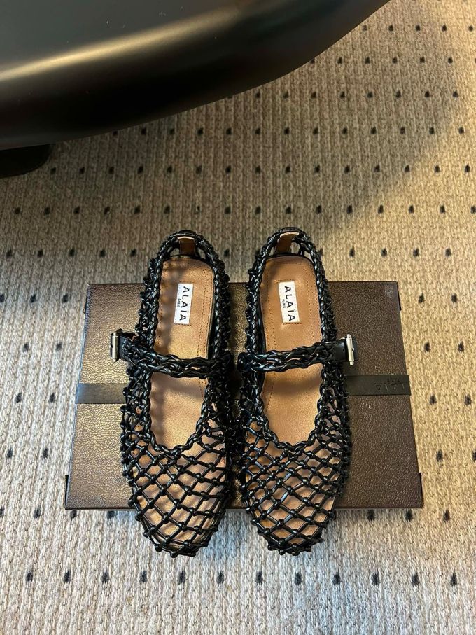 中口鞋