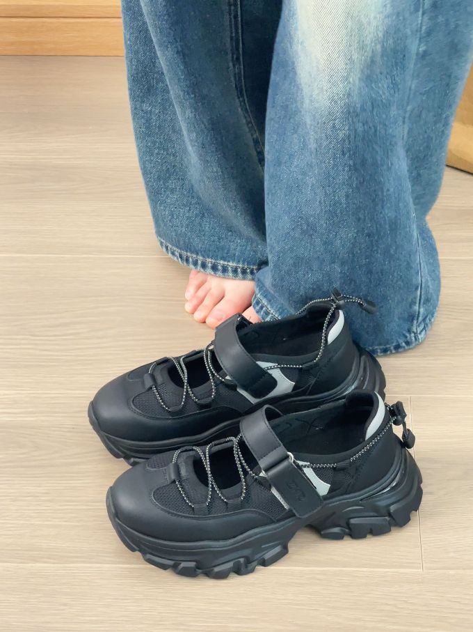 圆头 插扣 中口鞋 皮革 