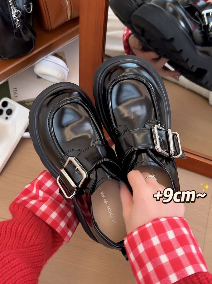 圆头 袢扣 皮革