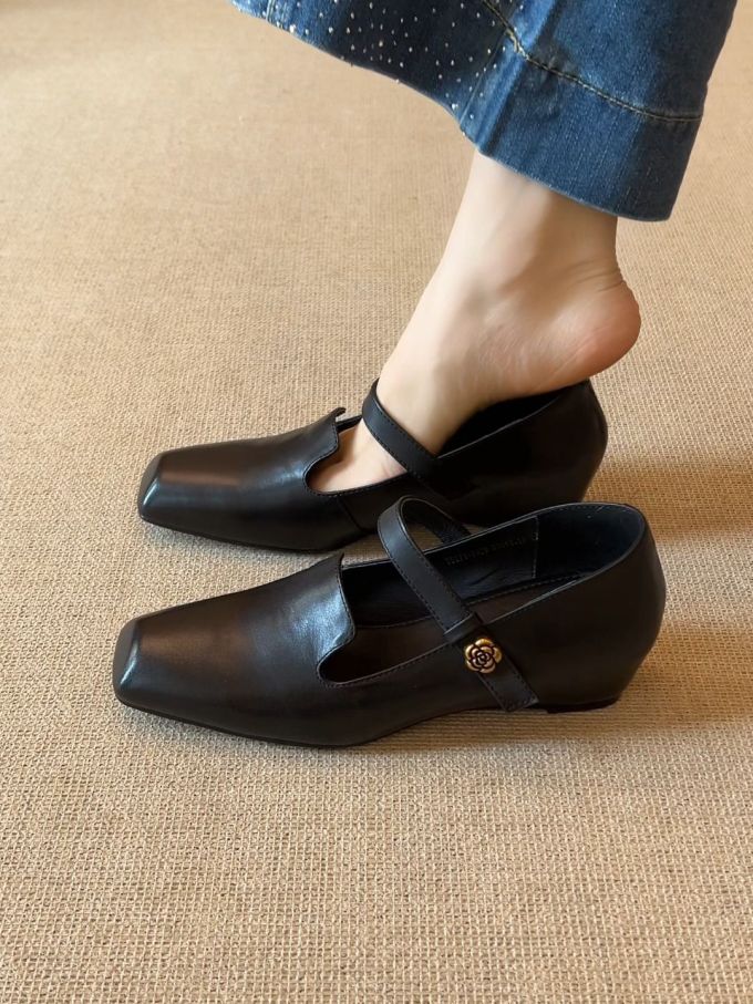 方头 袢扣 中口鞋 皮革 